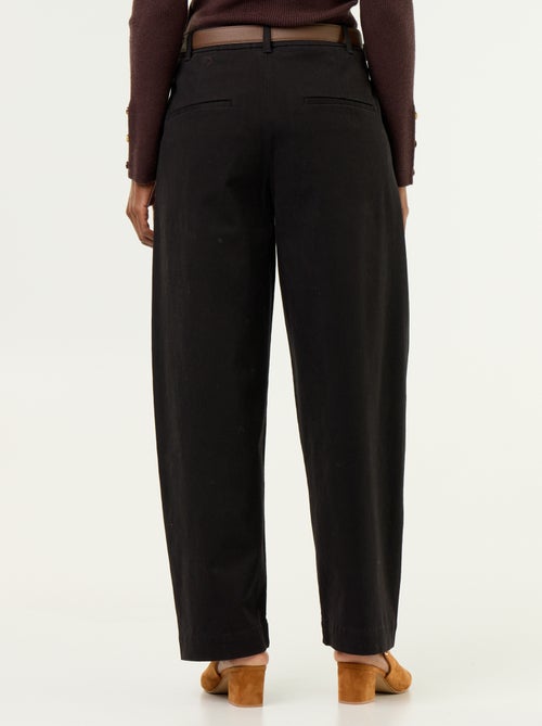 Pantalon barrel large + ceinture en simili - Kiabi