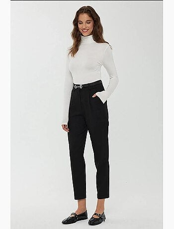 Pantalon basique coupe carotte hiccup