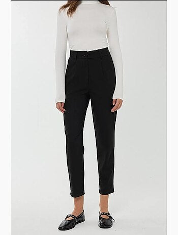 Pantalon basique coupe carotte hiccup