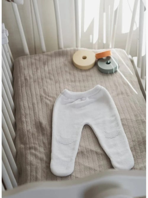 Pantalon bébé à pieds en coton - collection «petits chats» - Kiabi Pantalon bébé à pieds en coton - collection «petits chats» - Kiabi