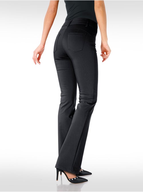 Pantalon Bootcut Coupe Bootcut Tendance - Taille Courte - Helline - Kiabi