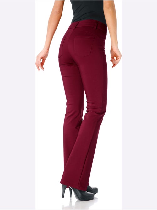 Pantalon Bootcut Coupe Bootcut Tendance - Taille Standard - Helline - Kiabi Pantalon Bootcut Coupe Bootcut Tendance - Taille Standard - Helline - Kiabi