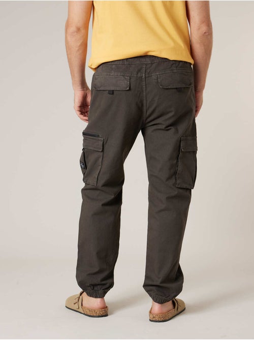 Pantalon cargo régular homme en coton stretch 'Deeluxe' - Kiabi