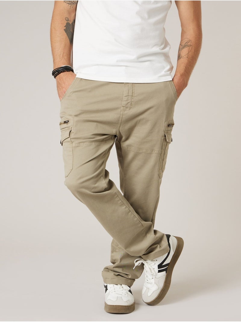 Pantalon cargo régular homme en coton stretch 'Deeluxe' Vert kaki clair - Kiabi