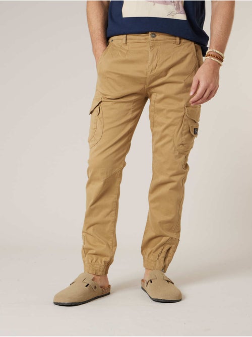 Pantalon cargo slim homme en coton 'deeluxe' - Kiabi Pantalon cargo slim homme en coton 'deeluxe' - Kiabi