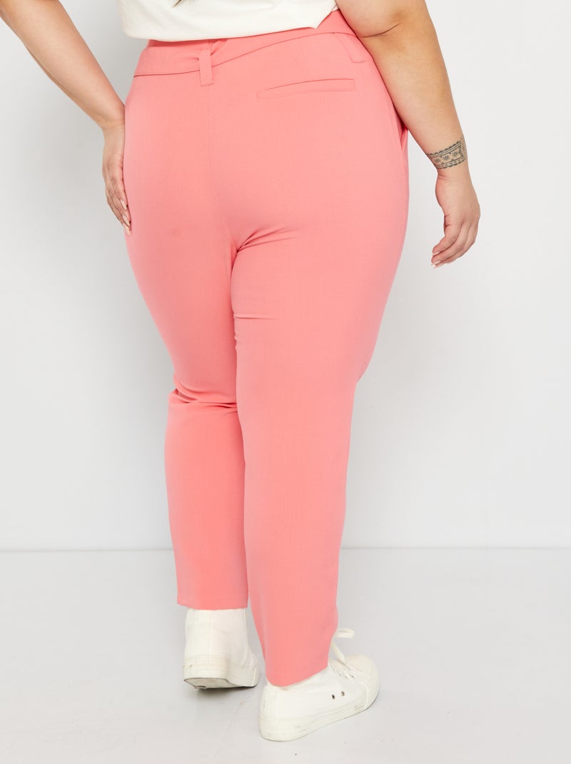 Pantalon carotte avec large ceinture rose - Kiabi