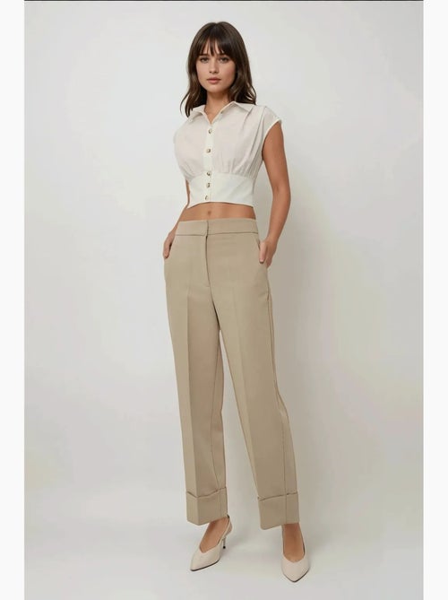 Pantalon carotte exclusif à ourlet double sur mesure hiccup - Kiabi Pantalon carotte exclusif à ourlet double sur mesure hiccup - Kiabi