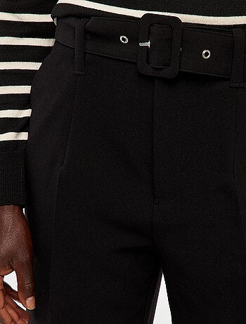 Pantalon carotte femme uni avec ceinture