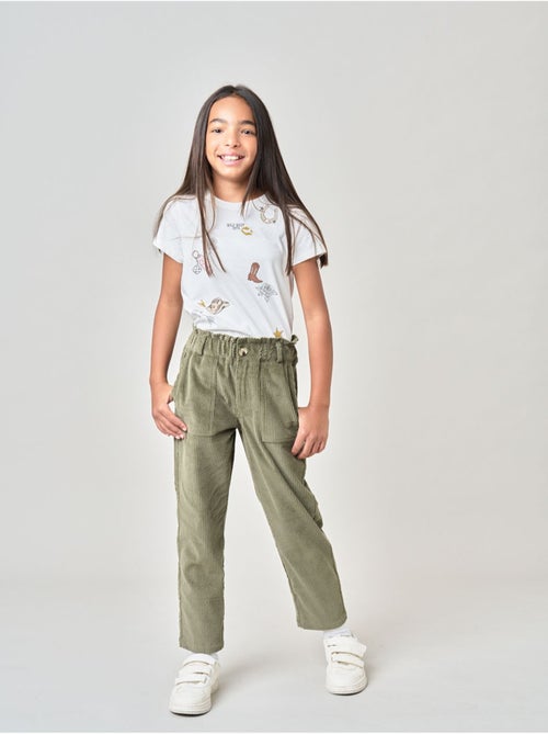Pantalon carotte fille en velours côtelé 100% coton 'deeluxe' - Kiabi Pantalon carotte fille en velours côtelé 100% coton 'deeluxe' - Kiabi