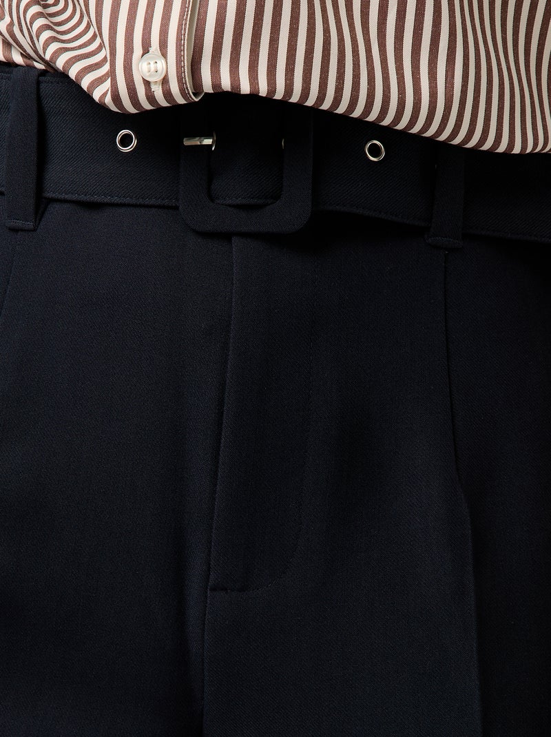 Pantalon carotte fluide avec ceinture à boucle Bleu - Kiabi