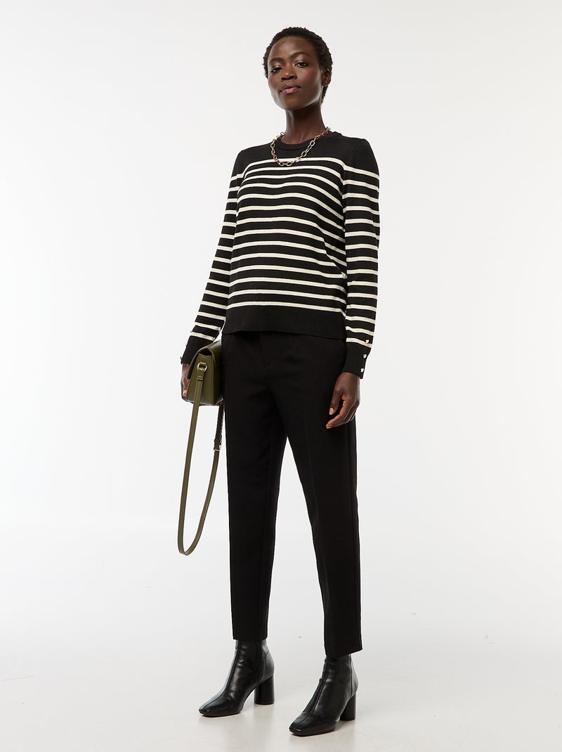 Pantalon carotte fluide avec ceinture à boucle Noir - Kiabi