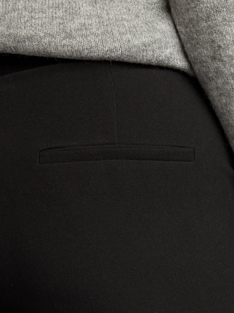 Pantalon carotte Noir - Kiabi
