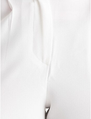 Pantalon carotte taille haute avec ceinture