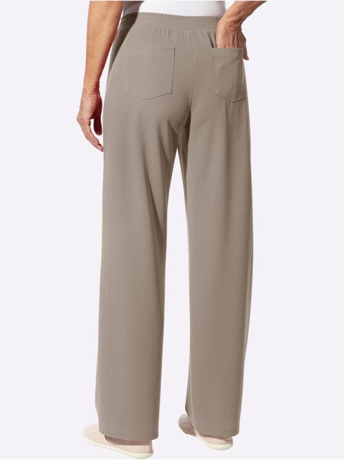 Pantalon Ceinture élastique Confortable - Taille Courte - Moda Vilona - Kiabi Pantalon Ceinture élastique Confortable - Taille Courte - Moda Vilona - Kiabi