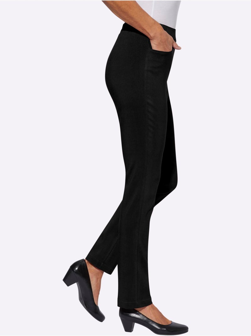 Pantalon chaud à ceinture élastique et deux poches rondes - taille courte - moda vilona Noir - Kiabi