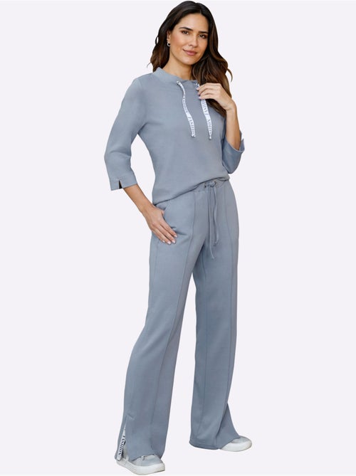 Pantalon chic en jersey doux avec ceinture élastique et poches - Taille courte - Moda Vilona - Kiabi Pantalon chic en jersey doux avec ceinture élastique et poches - Taille courte - Moda Vilona - Kiabi