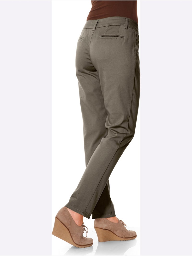 Pantalon Chino Coupe Carotte - Taille Standard - helline Vert olive - Kiabi