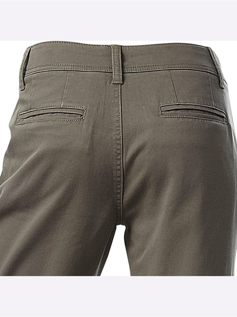 Pantalon Chino Coupe Carotte - Taille Standard - helline Vert olive - Kiabi