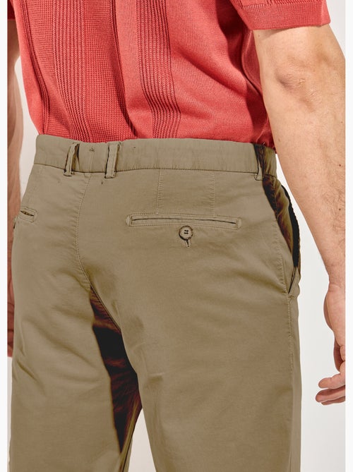 Pantalon chino droit toile coton stretch - Afibel - Kiabi Pantalon chino droit toile coton stretch - Afibel - Kiabi
