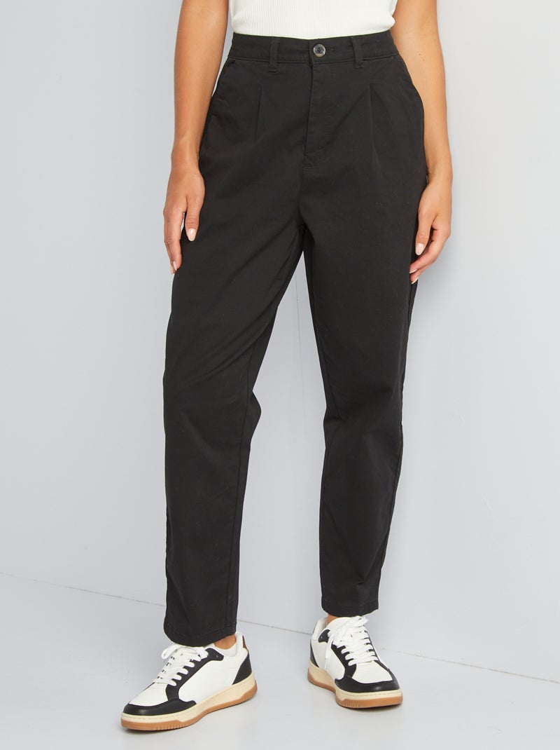 Pantalon chino en twill noir - Kiabi