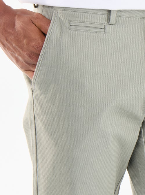 Pantalon chino en twill - Kiabi