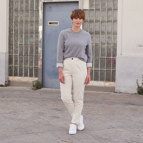 Pantalon chino en velours Femme écru Kiabi 15,00€