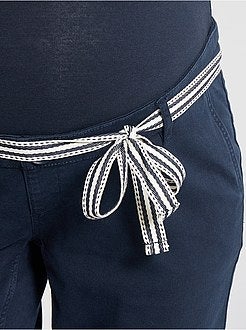 Pantalon chino maternité + ceinture - Kiabi