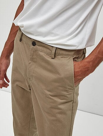Pantalon chino premium « coupe slim »