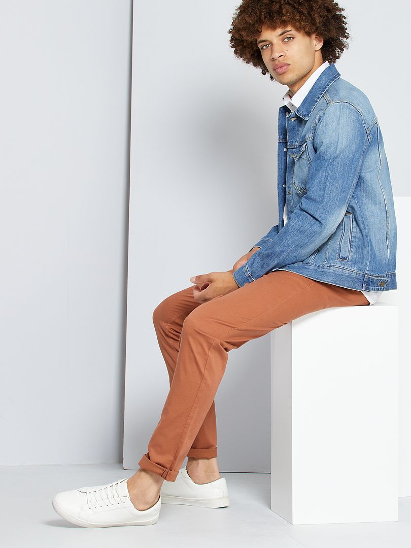 Pantalon chino slim - rouge pâle - Kiabi - 15.00€