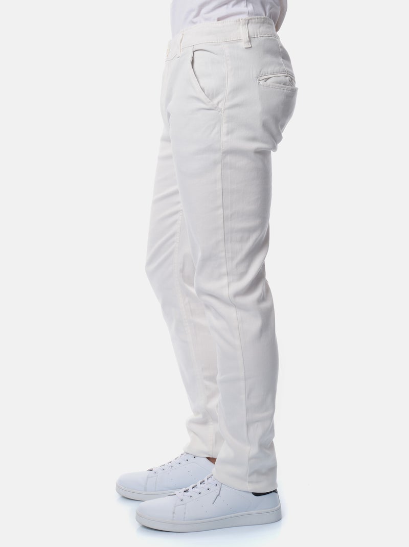Pantalon chino uni Blanc cassé - Kiabi