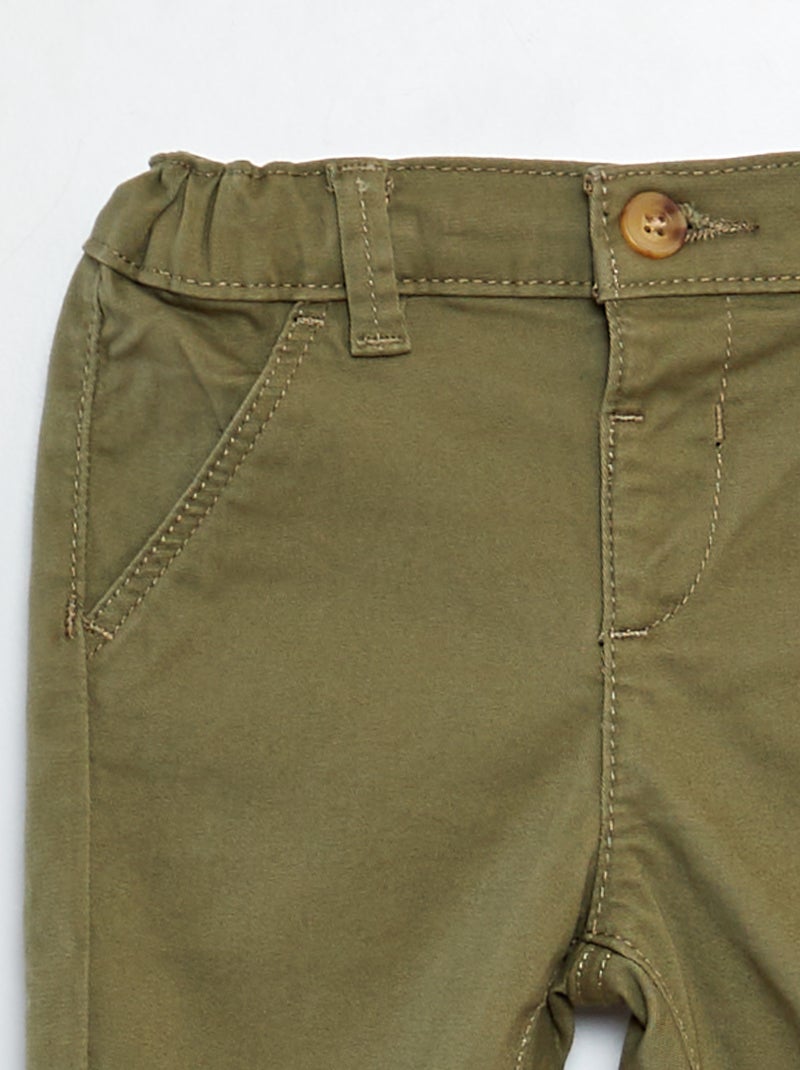 Pantalon chino uni VERT - Kiabi