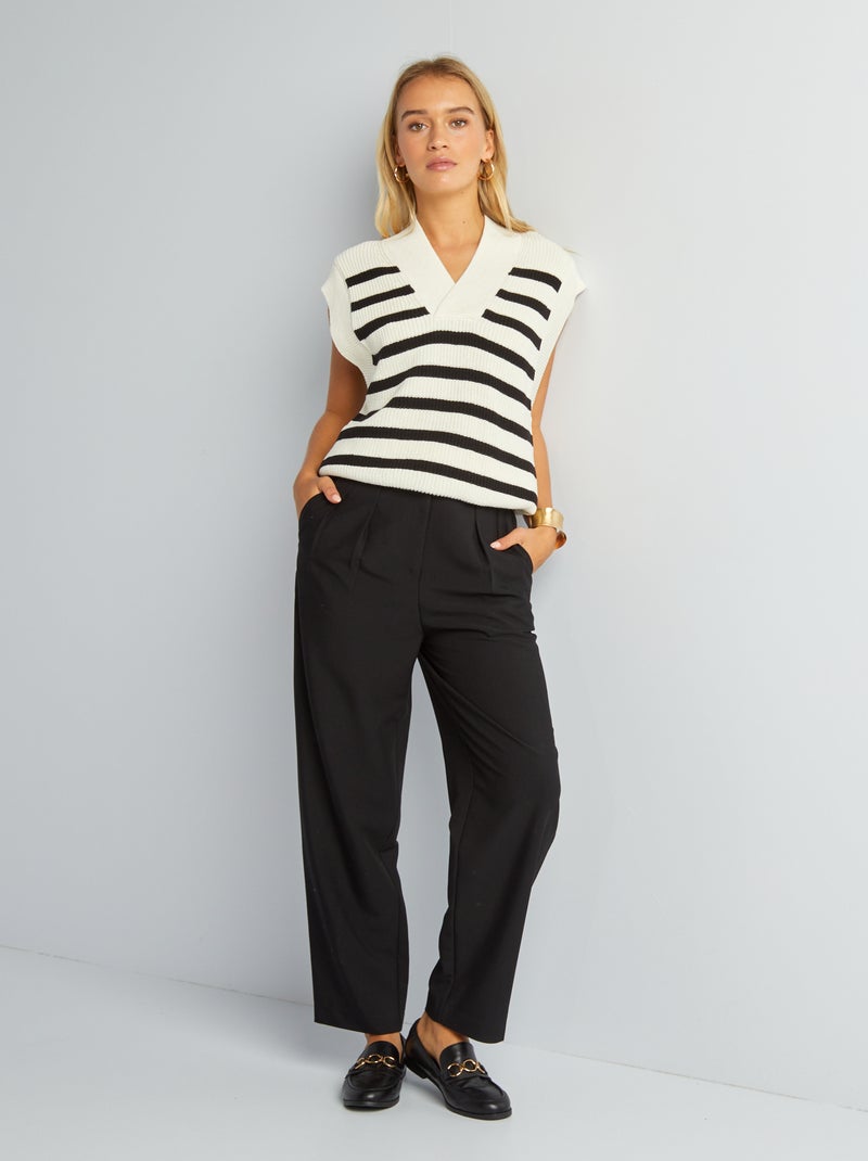 Pantalon cigarette à pinces noir - Kiabi