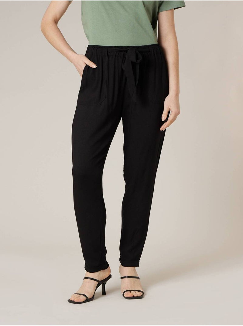 Pantalon cigarette femme fluide en toile légère 'Deeluxe' Noir - Kiabi