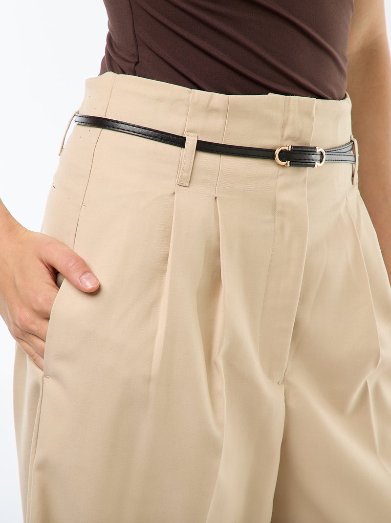 Pantalon city coupe large avec fine ceinture Beige - Kiabi