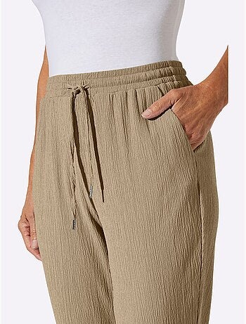 Pantalon décontracté à ceinture élastique et poches latérales - taille courte - moda vilona