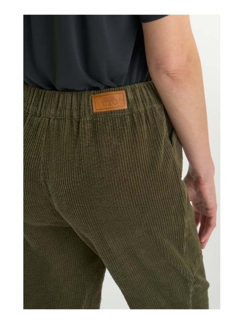 Pantalon CORDO droite 'Le Temps Des Cerises' - Kiabi