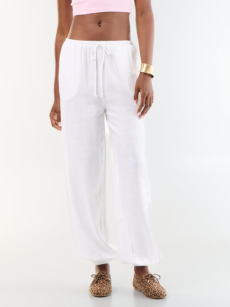 Pantalon coupe balloon uni avec 2 poches Blanc - Kiabi