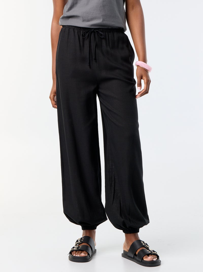 Pantalon coupe balloon uni avec 2 poches Noir - Kiabi