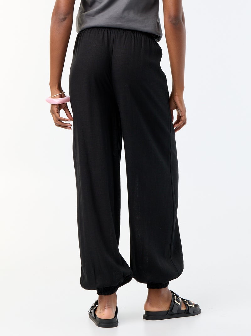 Pantalon coupe balloon uni avec 2 poches Noir - Kiabi