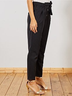 Pantalon coupe carotte ceinturé - Kiabi