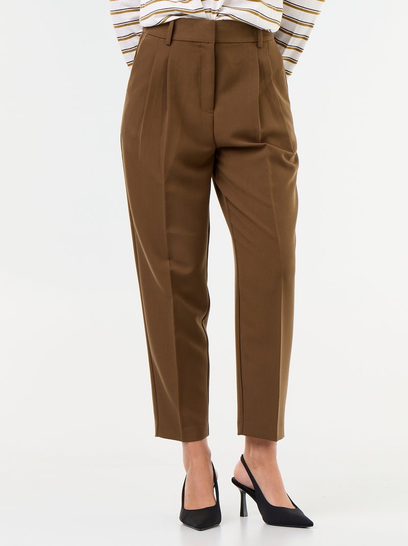 Pantalon coupe carotte taille haute Marron - Kiabi