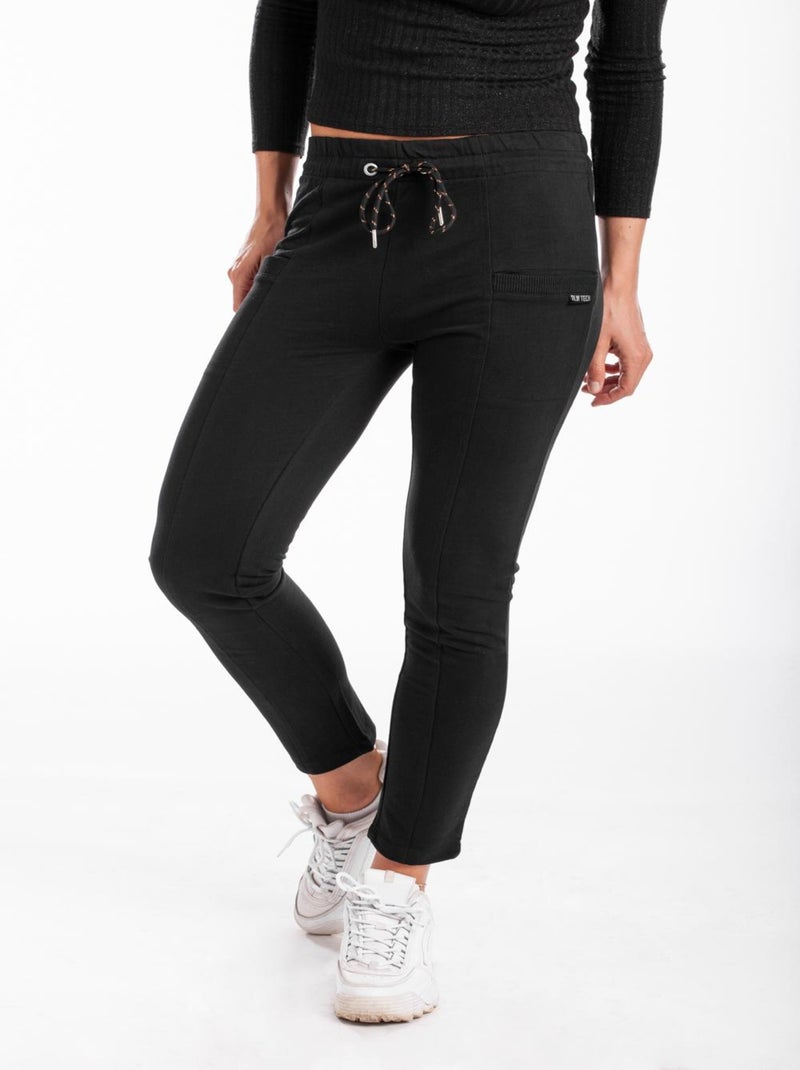 Pantalon coupe slim en molleton MALGA 'Rica Lewis' Noir - Kiabi