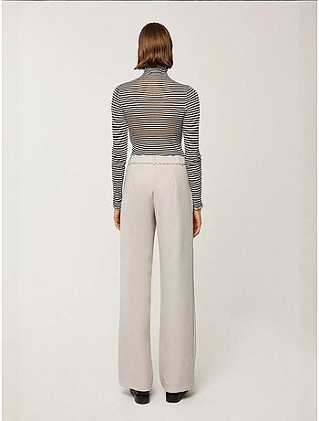 Pantalon de costume à jambe droite