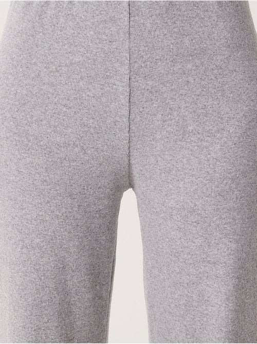 Pantalon de détente en maille à jambe large et taille mi-haute istanbul - Kiabi Pantalon de détente en maille à jambe large et taille mi-haute istanbul - Kiabi