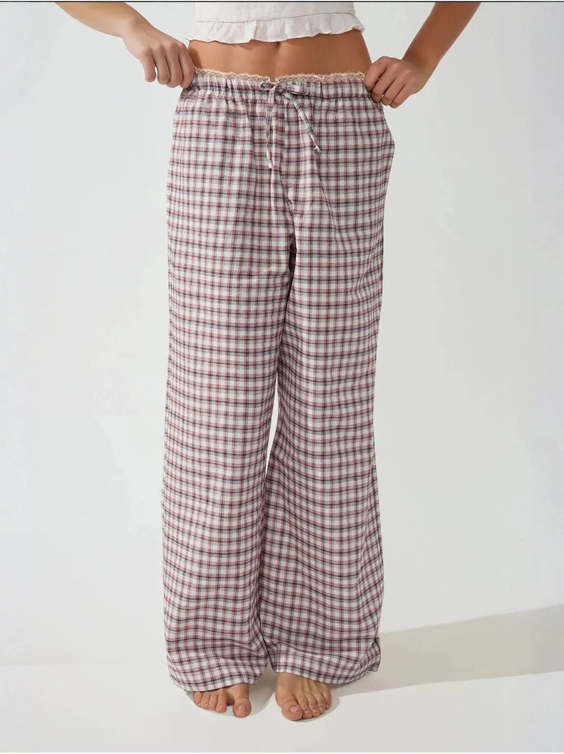 Pantalon de détente long à carreaux avec détail cœur dans le dos Rouge - Kiabi