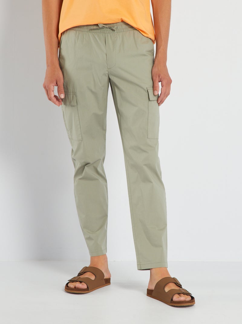Pantalon de jogging avec poches à rabat VERT OMBRE - Kiabi