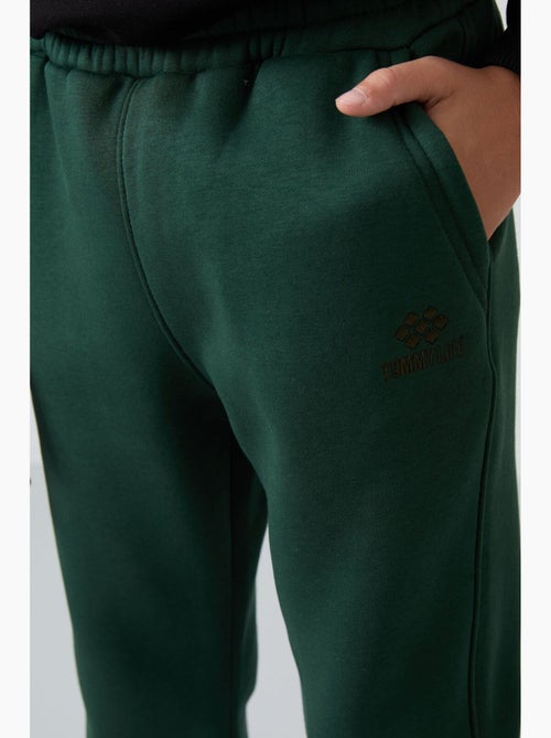 Pantalon de jogging enfant tommy - Kiabi Pantalon de jogging enfant tommy - Kiabi