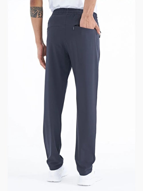 Pantalon de jogging homme à jambe droite tommy - Kiabi Pantalon de jogging homme à jambe droite tommy - Kiabi