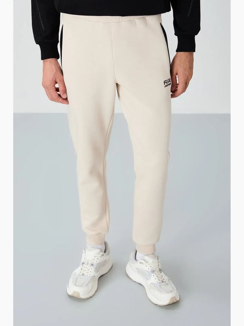 Pantalon de jogging homme coupe jogger tommy - Kiabi Pantalon de jogging homme coupe jogger tommy - Kiabi