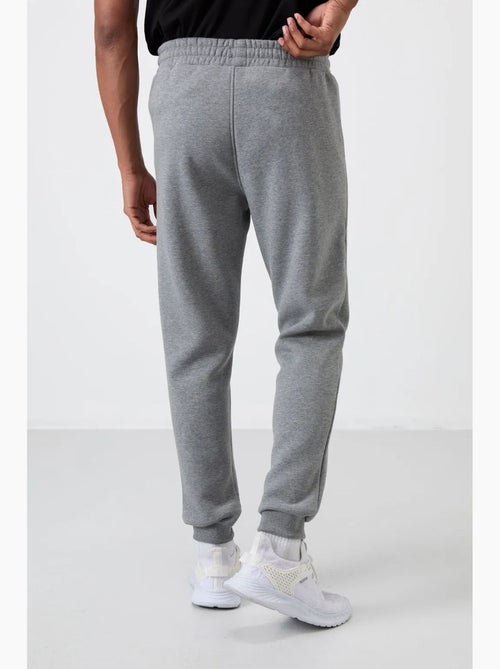 Pantalon de jogging homme coupe jogger tommy - Kiabi Pantalon de jogging homme coupe jogger tommy - Kiabi